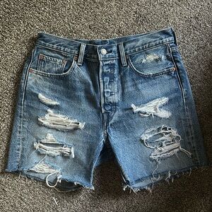 Levi’s 501 shorts